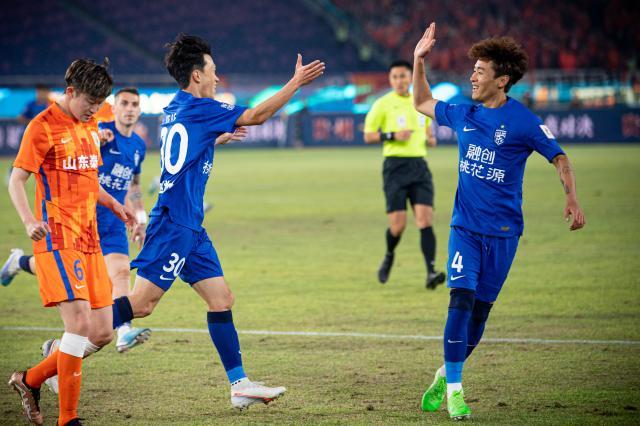 实时比分查询-三镇变阵4231未出乎泰山预料 山东为何难复制2021