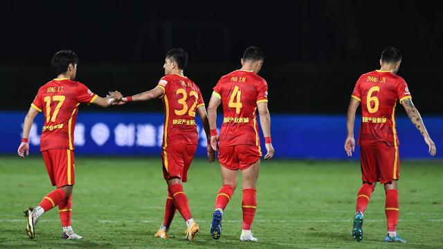 篮球直播平台-清欠处罚,足协来硬的却不硬来